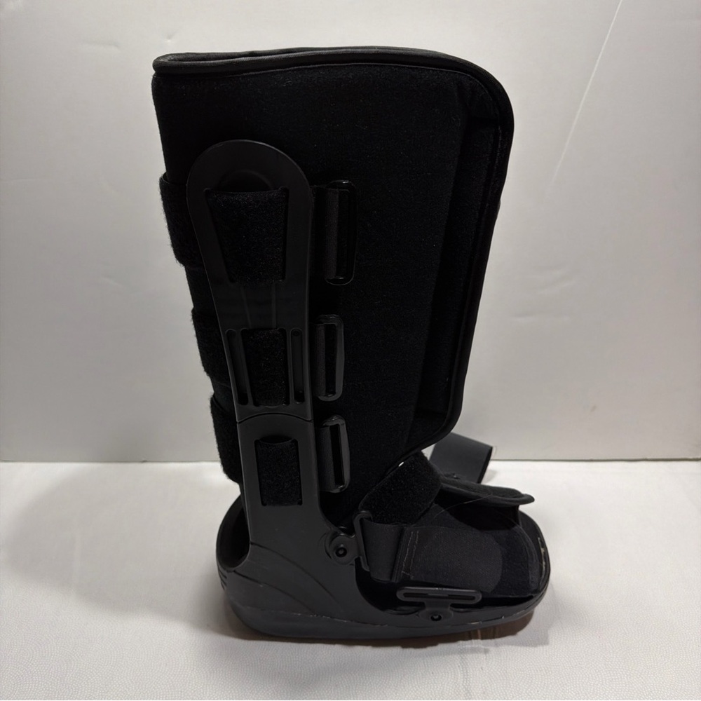 Comfortland Walking Boot Fracture Boot for Broken Foot, Sprained Ankle-small